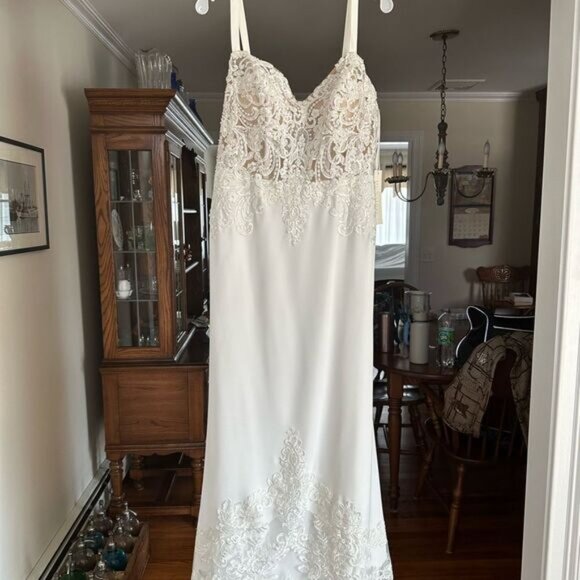 NWT Galina Signature Style SV830 Sheer Bodice Lace Wedding Dress - Picture 5 of 16